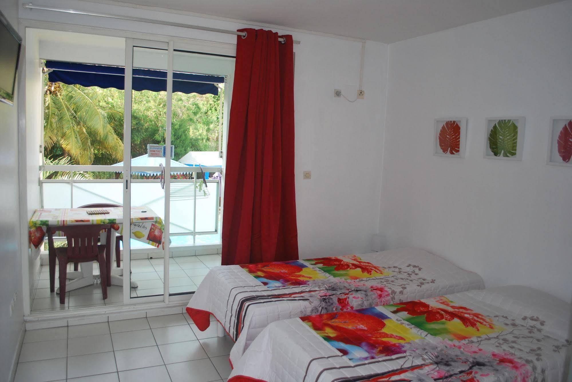 Les Creolines Aparthotel Sainte-Luce Buitenkant foto